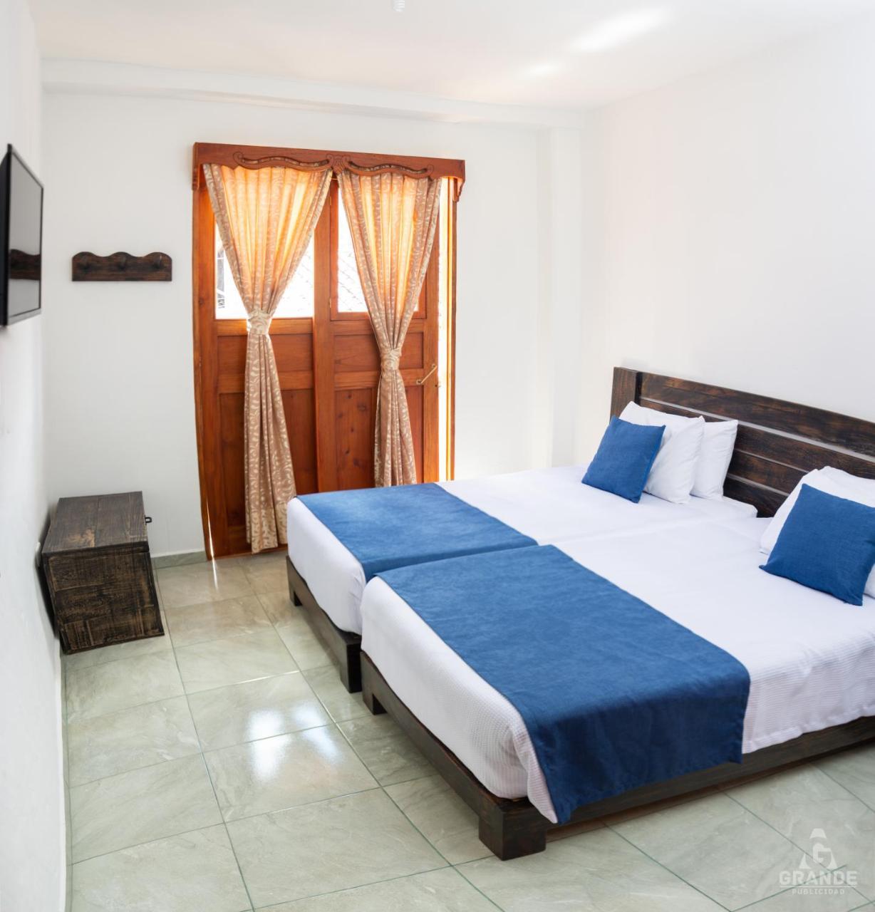 Hotel Madre Laura Jerico Экстерьер фото