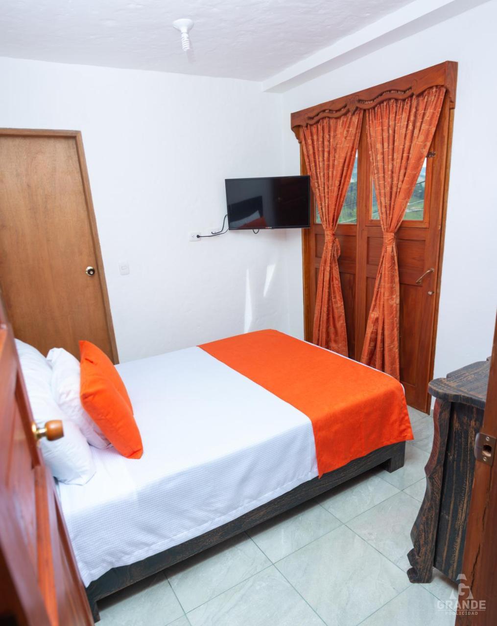 Hotel Madre Laura Jerico Экстерьер фото